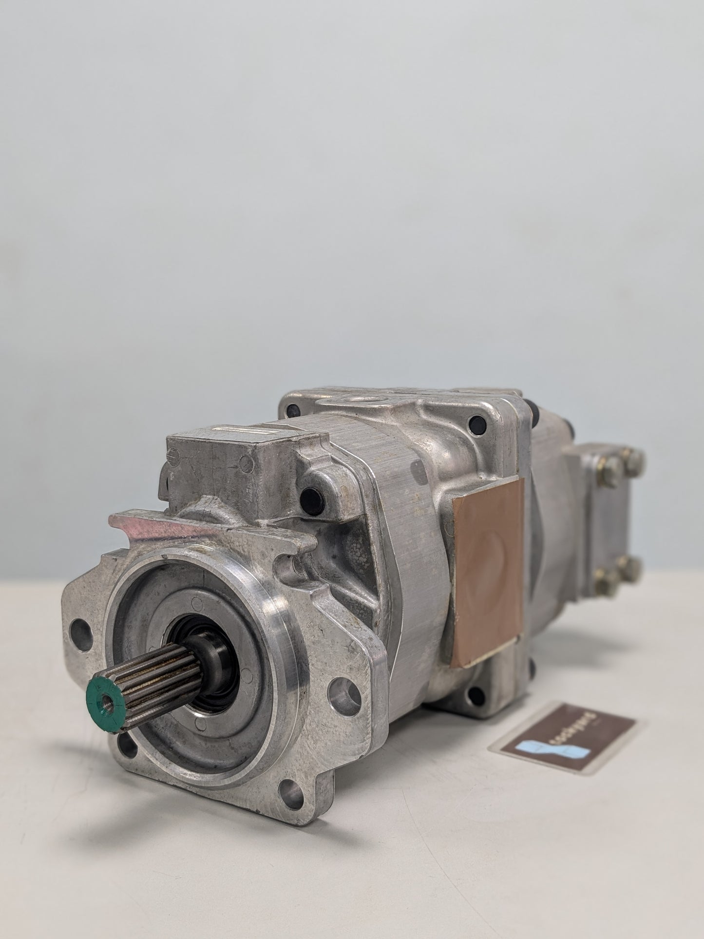 (STK00017) Gear Pump - 705-52-30040