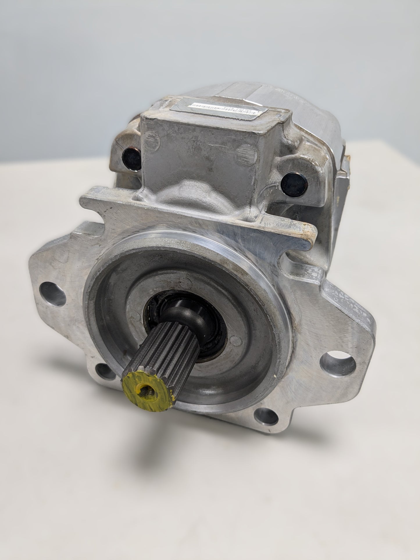 (STK00005 - Gear Pump) 705-11-36100