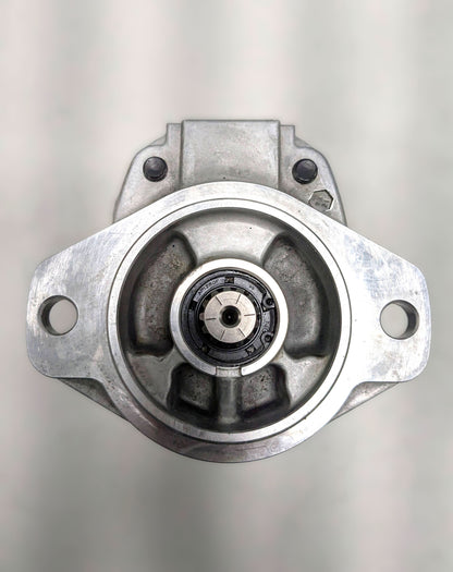 (STK00008 - Gear Pump) 705-12-33110