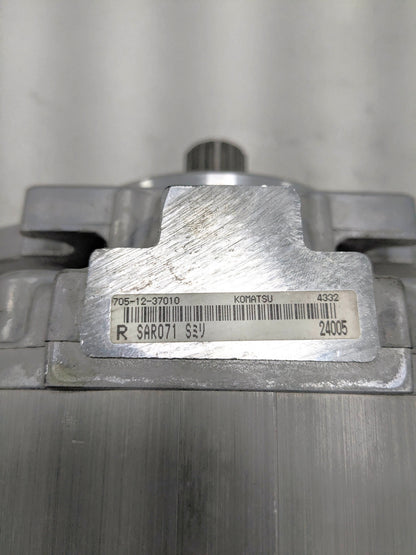 (STK00006 - Gear Pump) 705-12-37010