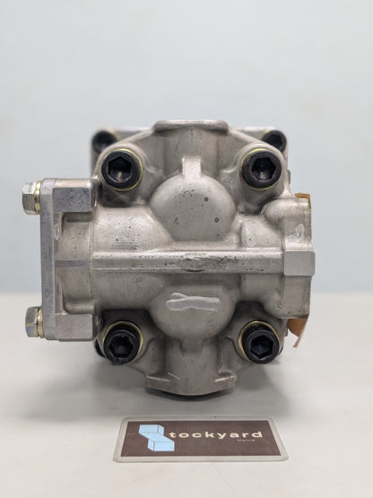 (STK00017) Gear Pump - 705-52-30040