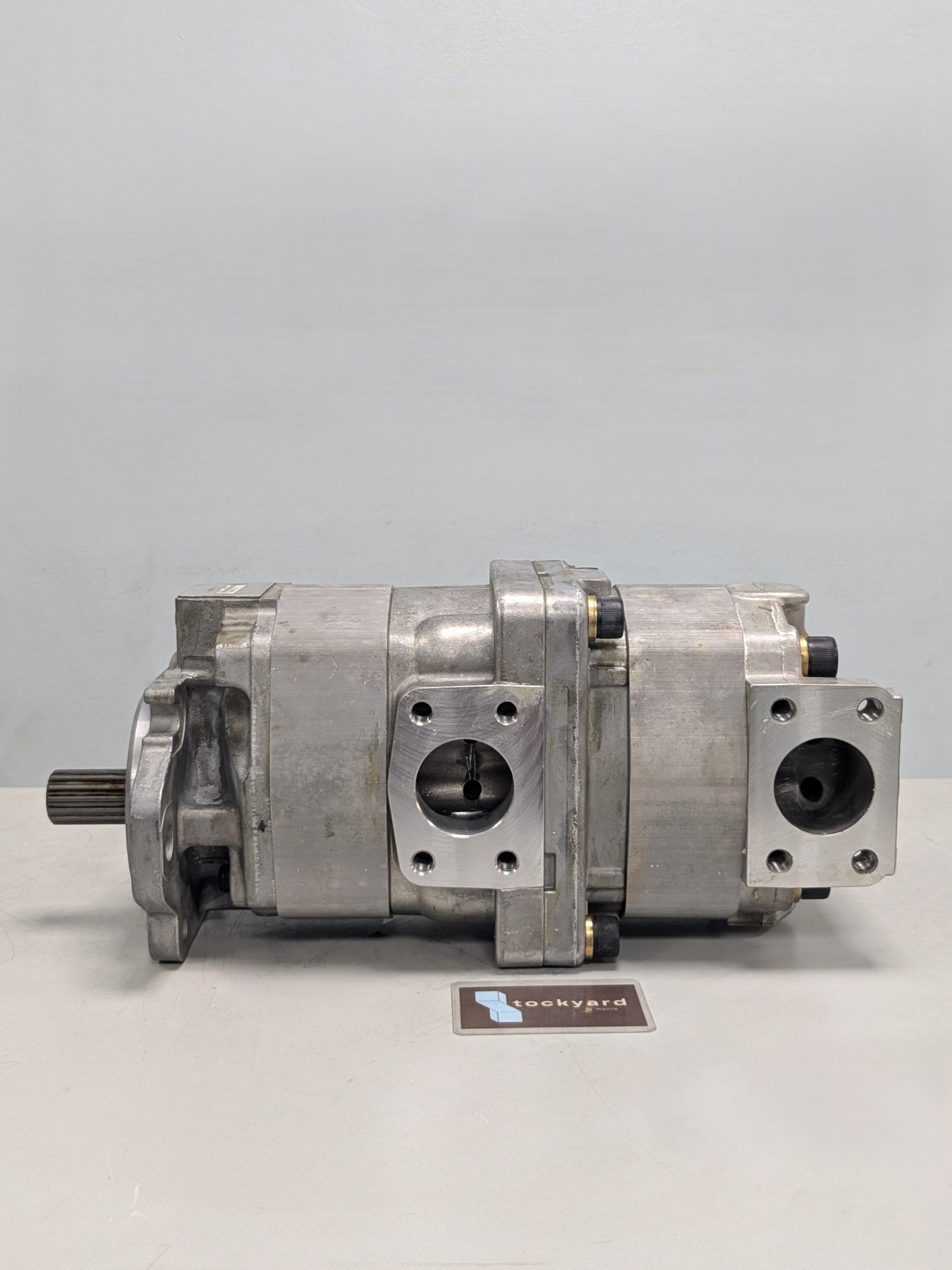 (STK00018) Gear Pump - 705-52-32001