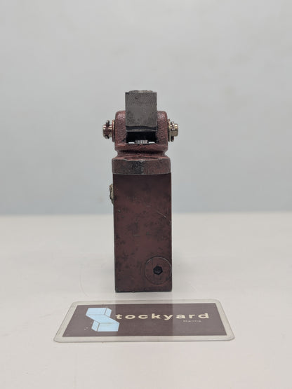 (SYL23) Foot Valve - 2436U2642F1
