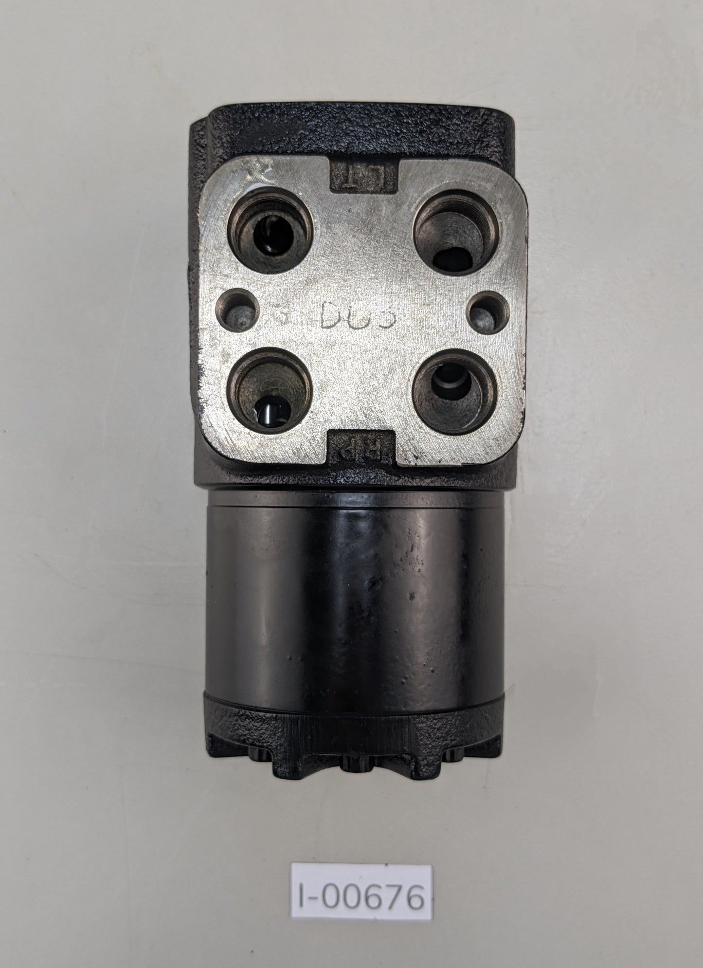[STK00011] Steering Pump LP-T1-E (213-1013)