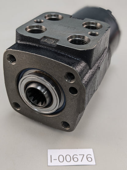 [STK00011] Steering Pump LP-T1-E (213-1013)